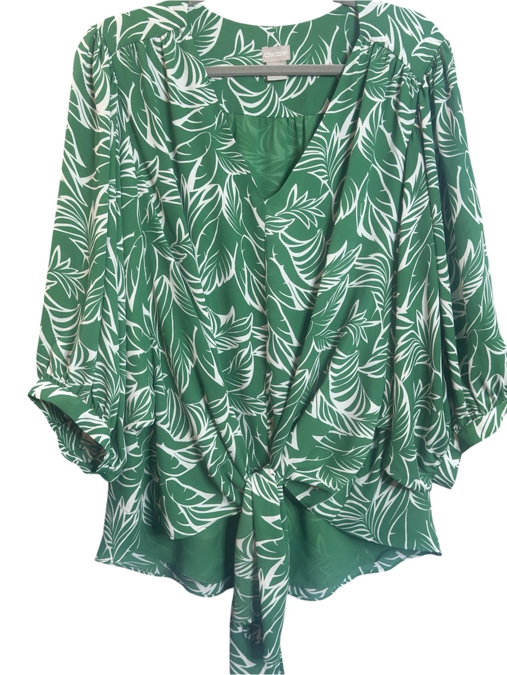 CHICO’S Green Tropical Leaf Tie Front Blouse Size 3
